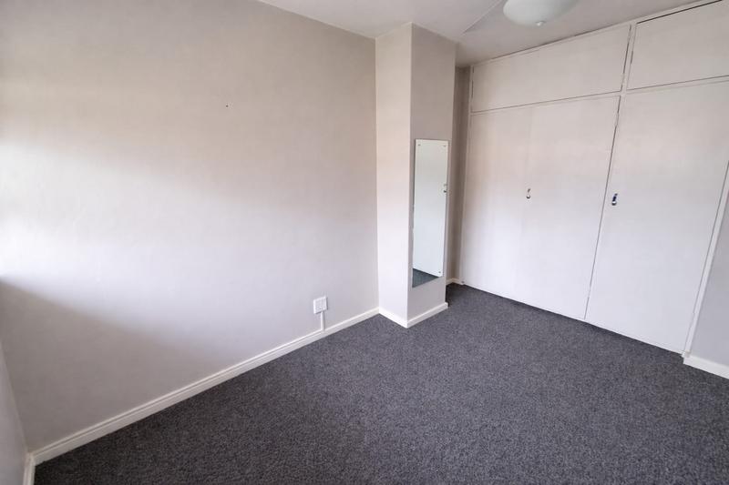 2 Bedroom Property for Sale in Green Point Western Cape